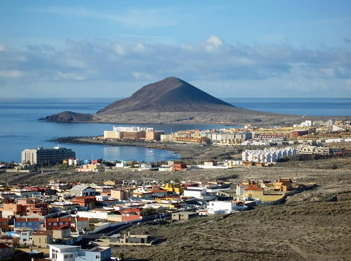 Barlovento By Rentmedano Luxury Beach Front Apartment With Fantastic Ocean Views El Medano  0*, El Medano (Tenerife)
